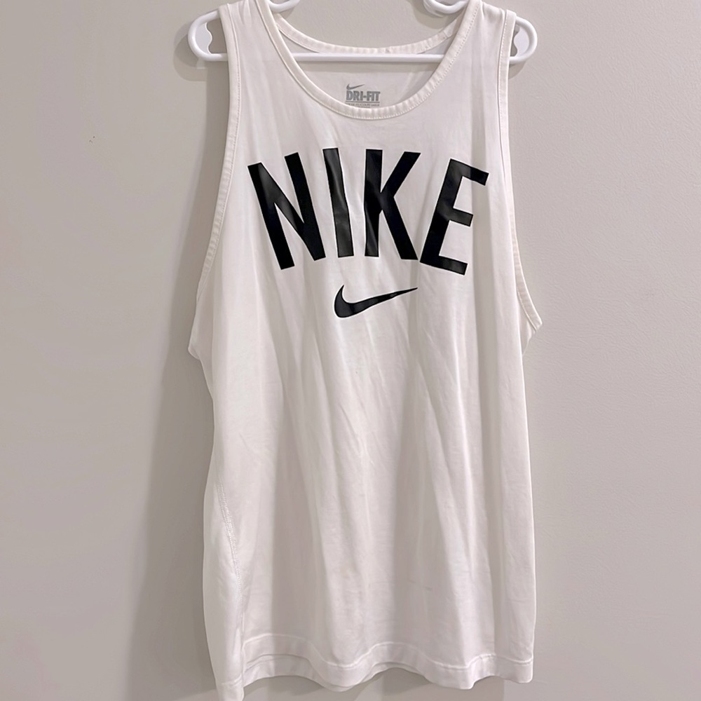 Adidas muscle shirt dry fit (Xs)